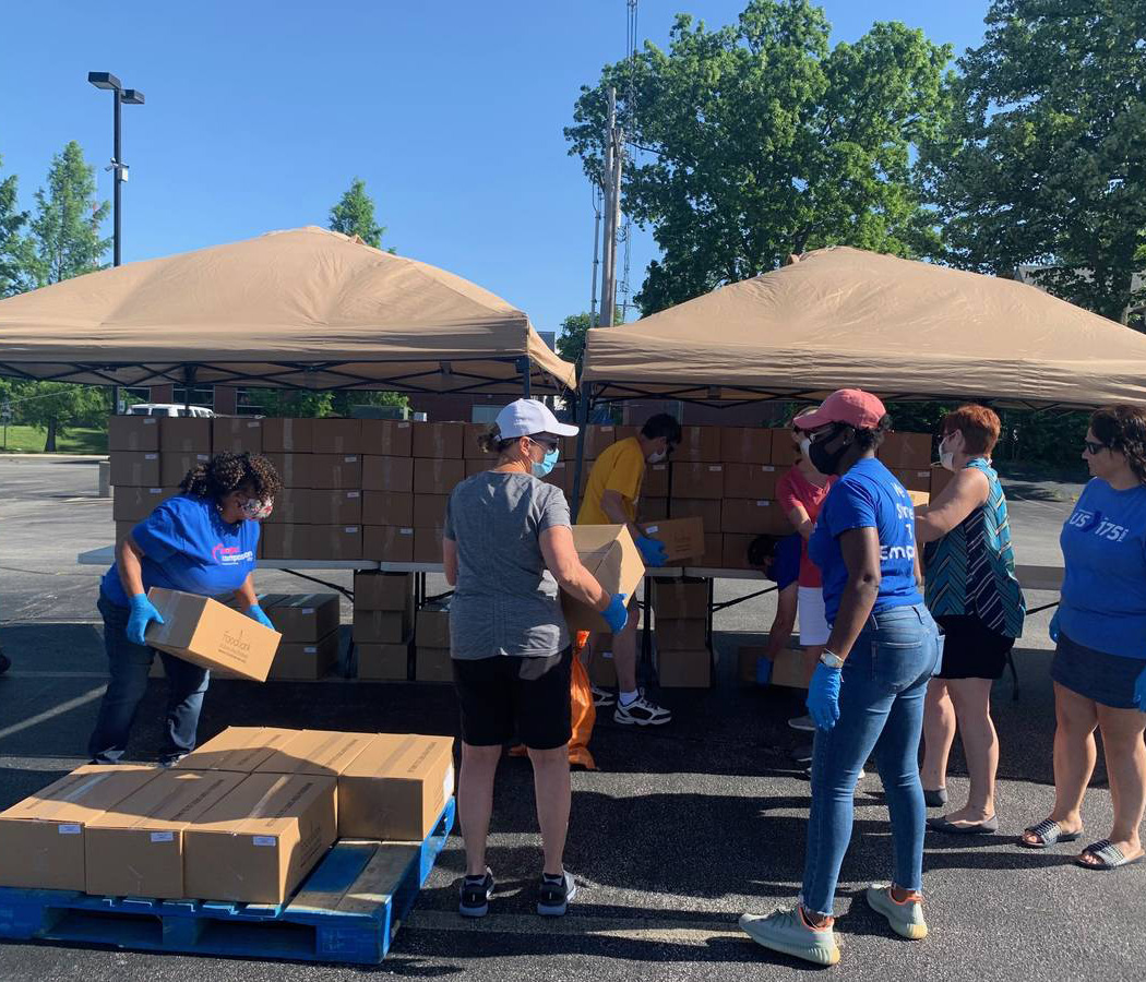 Volunteers for Community Food Market
