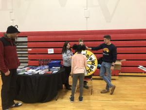 McKendree Health & Wellness students engaging attendees on health & wellness topics, while demonstrating what it means to be HEALTHIER TOGETHER. 